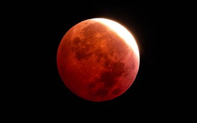 Roter Mond
